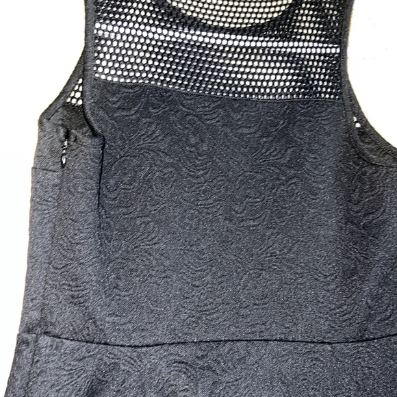 Express Dress - Picture 6 of 7